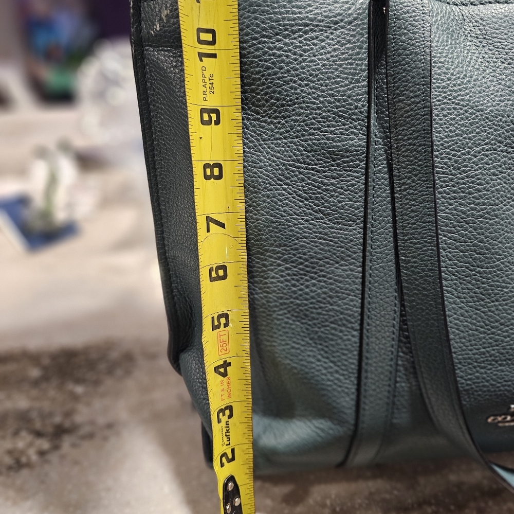 Navy blue/teal coach shoulder bag